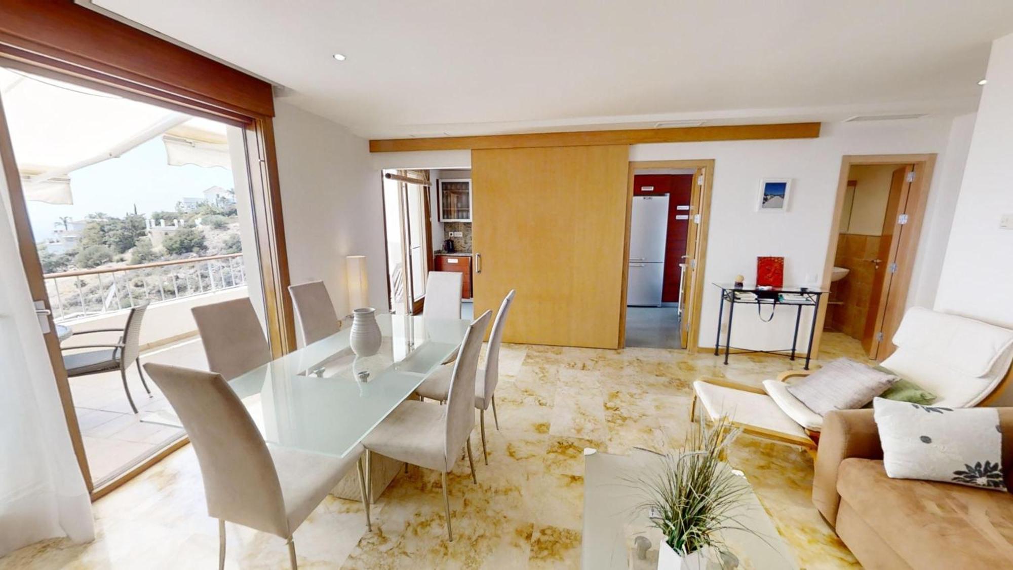 Fine Duplex Apartment With Stunning Sea Views Marbella Buitenkant foto